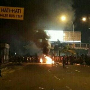 Merasa Ditelantarkan Panitia Kongres, Massa HMI Ngamuk di Pekanbaru