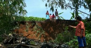 Longsor Terjadi lagi di Sukabumi