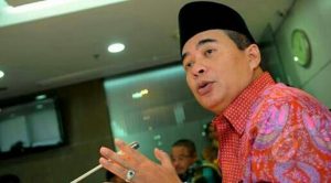Jadi Ketua DPR, Adkom Dapat Dukungan Akbar Tandjung
