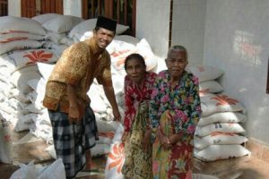 Pemcam Cibatu Gelapkan Dana Raskin?