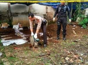 Tim Jibom Temukan Kuburan Senjata Api Kuno