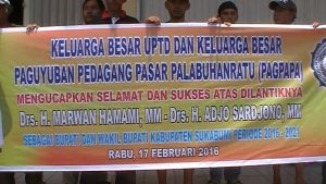 Warga Pasar Plara Sukabumi Sambut Bupati dan Wabup Baru