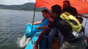 BBMCI Gelar Restocking di Waduk Jatiluhur Purwakarta