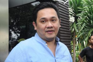 Farhat Abbas : Artis Banci Sudah Pura-Pura Normal Lagi