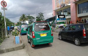 Perhatian, Angkutan Umum dan Kendaraan Pribadi di Purwakarta Wajib Miliki Tempat Sampah