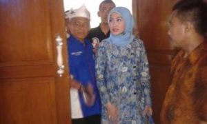 Dedi Mulyadi “Dikawinkan” dengan Desy Ratnasari di Pilgub Jawa Barat 2018?