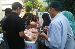Jangan Lewatkan, di Bazar Ramadan PKK Purwakarta Daging Segar Sapi Lokal Hanya Rp90.000 per Kg