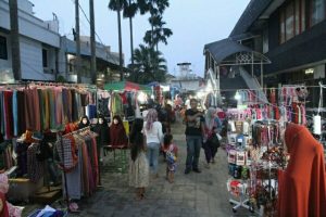 Hebat, Malam Takbiran Purwakarta Bebas PKL