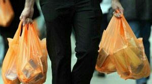 Penerapan Plastik Berbayar di Kota Depok Terus Berlanjut