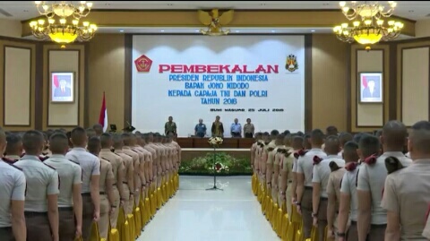 Presiden Amanatkan, Jaga Soliditas TNI-Polri