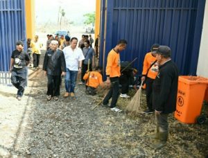 Bupati Purwakarta Pimpin Aktivitas Bersih-Bersih Jalak Harupat