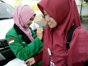 Rayakan Tahun Baru Islam, HMI Bagikan Cinderamata