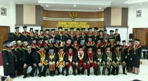 STIE Muttaqien Purwakarta Wisuda 63 Mahasiswa