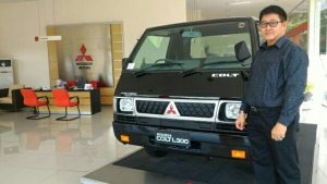 DP Special Akhir Tahun Mitsubishi Colt L300