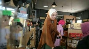 Galeri Menong Purwakarta Jawab Tantangan UMKM