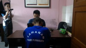 Istri Tidur, Suami Tindih Anak Tiri