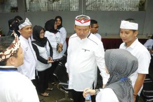 Kang Ruslan si Birokrat Cekat, Dekat Tanpa Sekat