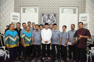 Guru Madrasah Kota Tasik Puji Program Bupati Purwakarta 