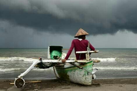 Nelayan Asal Karawang Hilang di Perairan Kalimantan
