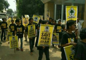 Kader se-Jabar Geruduk DPP Golkar