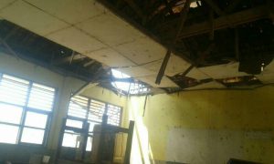 Tiga Ruang Kelas SDN 1 Parakan Karawang Rusak