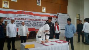 Tiga Paslon Tandatangani Deklarasi Damai di Pilkada Purwakarta