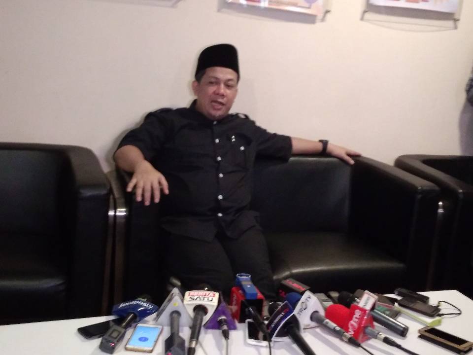 Fahri Hamzah Kaitkan Tumbangnya Petahana Malaysia dengan Pilpres di Indonesia