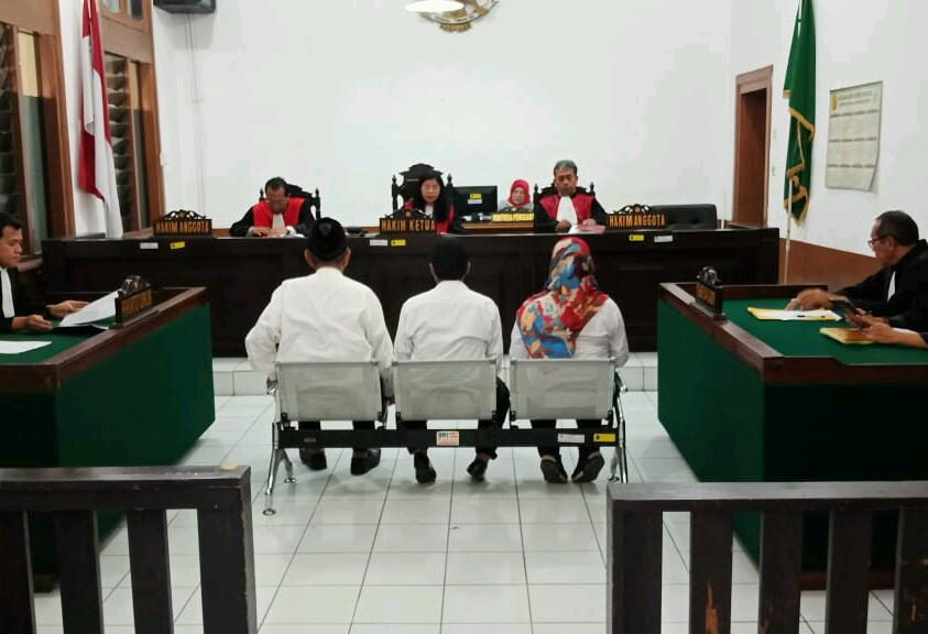 Tiga Terdakwa Dugaan Korupsi RTLH di Depok Terancam 20 Tahun Penjara