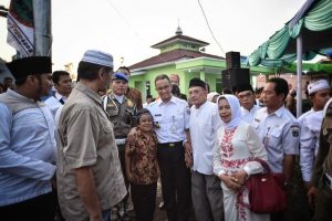 Anies Bantah Surat Edaran Bayar Zakat Minimal Rp1 Juta