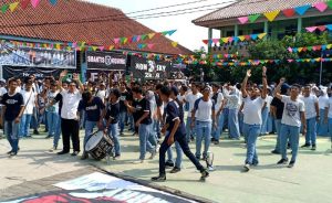 HUT SMAN 13 Depok Diisi dengan Kesederhanaan