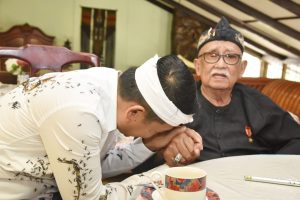 Strategi dan Motivasi Solihin GP untuk Dedi Mulyadi Agar Menangkan Jokowi di Jawa Barat