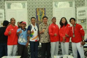 Pemkab Purwakarta berikan Penghargaan Kepada Tiga Atlet Dayung Asal Purwakarta