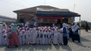 Ratusan Anak Paud Gelar Manasikan di Pabuaran Subang