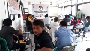 KPU Purwakarta Evaluasi Pencermatan DPTHP 2