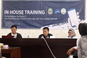 Kepsek SMAN 1 Campaka Purwakarta Gelar IHT