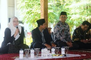 Bupati Purwakarta Manfaatkan Pengajian Rutin Kamisan untuk Sosialisasi Program
