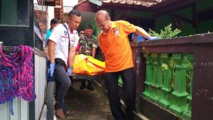 Warga Plered Digegerkan Penemuan Sesosok Mayat Lelaki