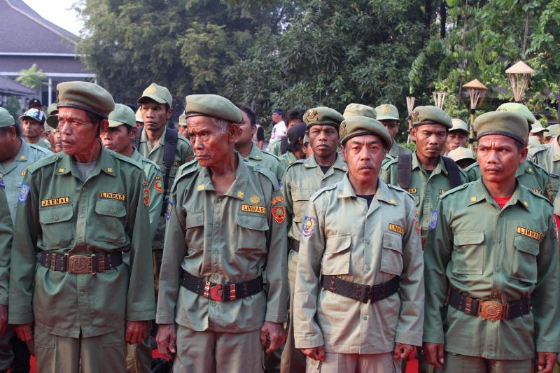 Di Purwakarta, Linmas Disulap Jadi Pasukan Khusus