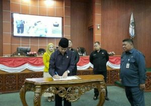 Soroti Kebijakan RSUD Depok