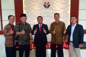 Kadisdik Purwakarta Purwanto Jadi Doktor