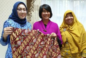 KUPP Purwakarta Rilis Ratusan Motif Batik