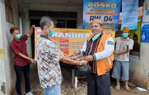 Ketua Hanura Purwakarta Bagikan Hasil Panen