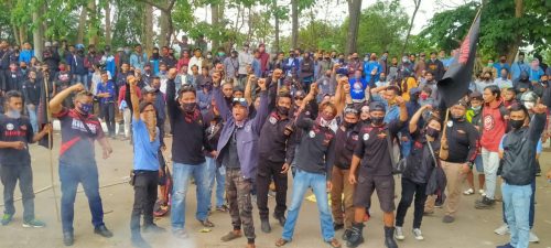 Kompak Tolak Omnibus Law