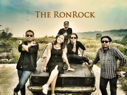 Nuansa Serba Lawas di Video Klip The Ronrock ‘Terima Aku Disampingmu’