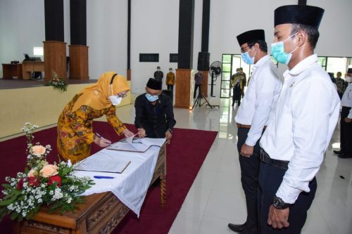 150 Kepsek SD dan SMP Dilantik, Ini Pesan Bupati Purwakarta