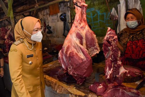 Bahan Pokok Menjelang Ramadhan di Purwakarta Aman