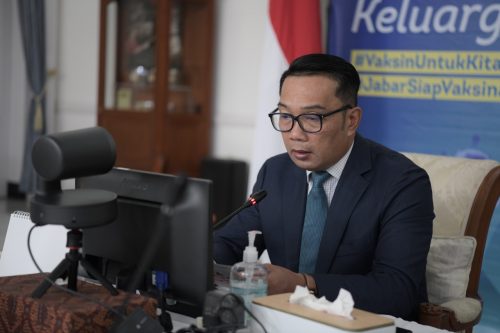 Gubernur Jabar Minta BI dan OJK Tingkatkan Edukasi Keuangan Digital