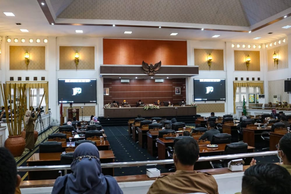 DPRD Purwakarta Setujui APBD Perubahan 2021