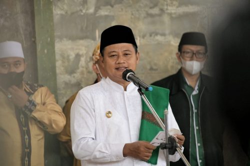 Hadiri Peringatan Hari Santri di Sumedang, Pak Uu Ajak Santri Tangani Pandemi