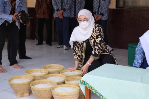 Bupati Anne Tak Mau Sekolah Jadi Klaster Baru Covid-19